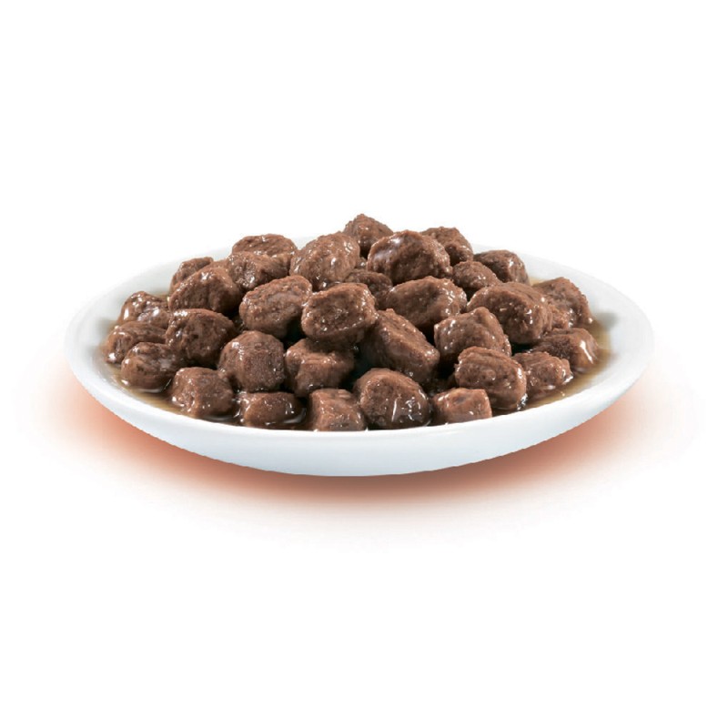Friskies Консерви для дорослих кішок з шматочками яловичини в підливі