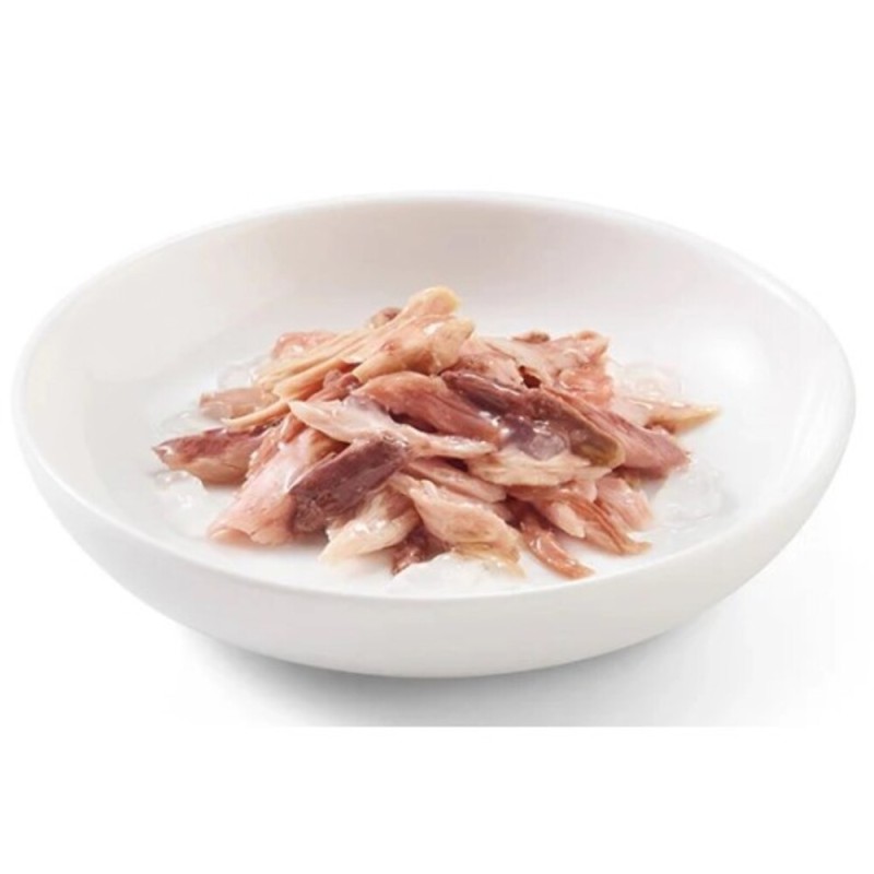 Schesir Tuna with Beef Fillets Консервы для кошек с тунцом и филе говядины в желе (банка)